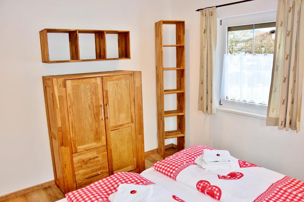 Tennladen Apartments Niederau Chambre photo
