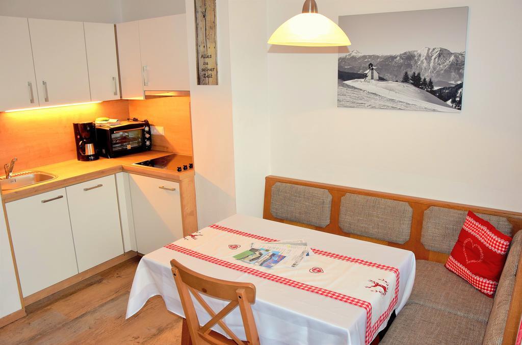 Tennladen Apartments Niederau Extérieur photo