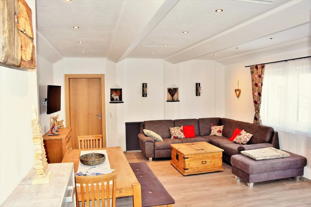 Tennladen Apartments Niederau Extérieur photo